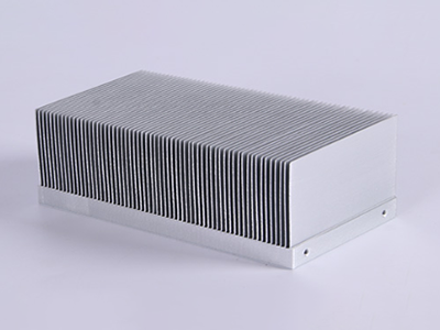 半导体制冷铲齿散热片